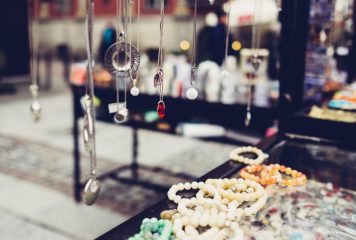 How to Start a Jewellery Business in the UK