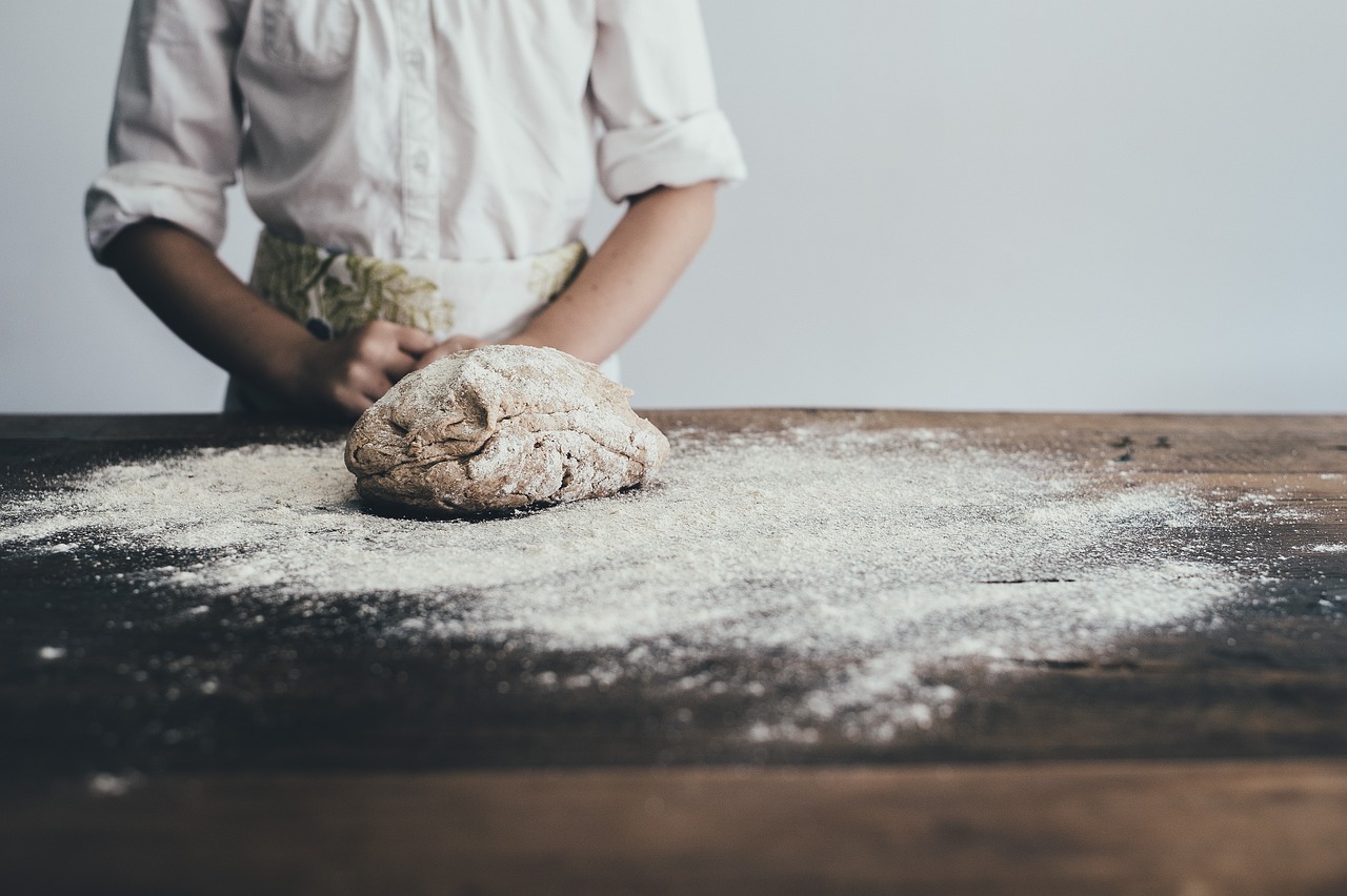 How to start a bakery business from home in the UK